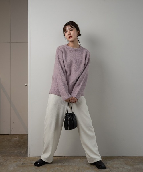Amiur（エミレ）の「crew neck shaggy knit（ニット/セーター・レディース・パープル/モカ/ライトグレー・FREE）」の7枚目の写真