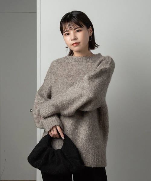 Amiur（エミレ）の「crew neck shaggy knit（ニット/セーター・レディース・パープル/モカ/ライトグレー・FREE）」の14枚目の写真