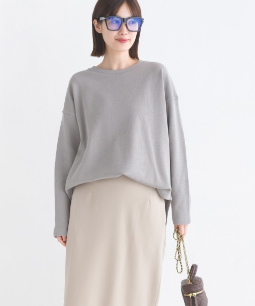 OMNES(オムネス)の「リップルダブルフェイス裾ラウンド長袖Tシャツ(Tシャツ/カットソー・レディース・ホワイト/ブラック/グレー/ベージュ/モカ/ブルー/ピンク・FREE)」の18枚目の写真