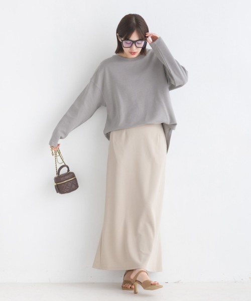 OMNES(オムネス)の「リップルダブルフェイス裾ラウンド長袖Tシャツ(Tシャツ/カットソー・レディース・ホワイト/ブラック/グレー/ベージュ/モカ/ブルー/ピンク・FREE)」の21枚目の写真