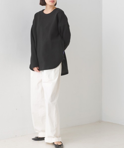 OMNES(オムネス)の「リップルダブルフェイス裾ラウンド長袖Tシャツ(Tシャツ/カットソー・レディース・ホワイト/ブラック/グレー/ベージュ/モカ/ブルー/ピンク・FREE)」の16枚目の写真