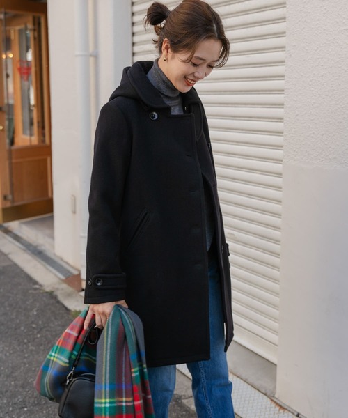 URBAN RESEARCH DOORS(アーバンリサーチドアーズ)の「ショールカラー2wayロングコート(ピーコート・レディース・グレー系その他/ブラック・MEDIUM/SMALL)」の9枚目の写真