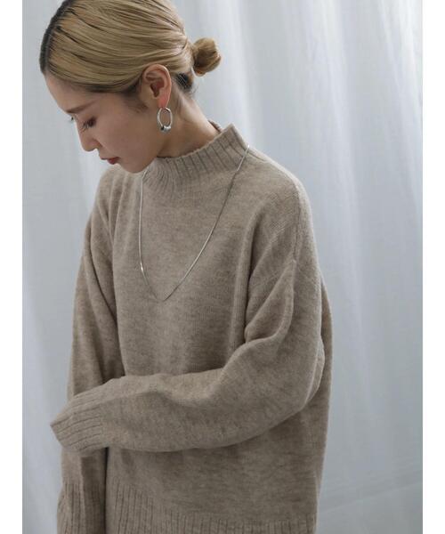 Samansa Mos2 blue（サマンサモスモスブルー）の「ヤクタッチモックネックニット（ニット/セーター・レディース・キナリ/ベージュ/グリーン/ブルー/イエロー・F）」の7枚目の写真