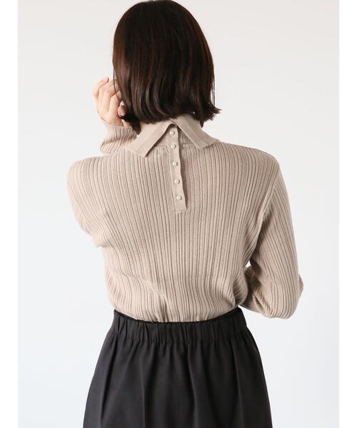 Te chichi TERRASSE（テチチテラス）の「ランダムリブバックパールタートルニット（ニット/セーター・レディース・ベージュ/ブラック/オフホワイト・F）」の14枚目の写真