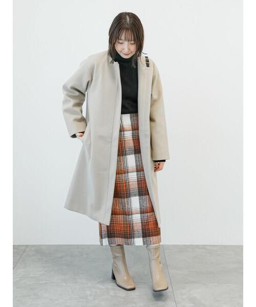 Te chichi TERRASSE（テチチテラス）の「ランダムリブバックパールタートルニット（ニット/セーター・レディース・ベージュ/ブラック/オフホワイト・F）」の15枚目の写真