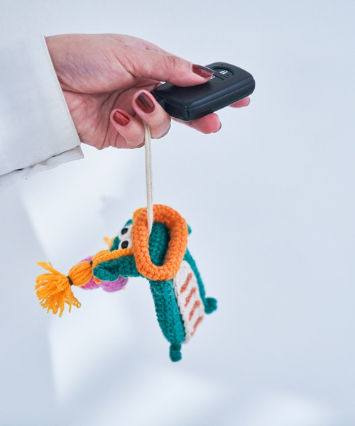 macaroni edge（マカロニエッジ）の「販売終了〈macaroni edge/マカロニエッジ〉毛糸のマスコット 辰の子 キーケース -2024 LIMITED EDITION-（キーケース/キーアクセサリー・レディース・グリーン×オレンジ/グリーン×ピンク・ONE SIZE）」の14枚目の写真