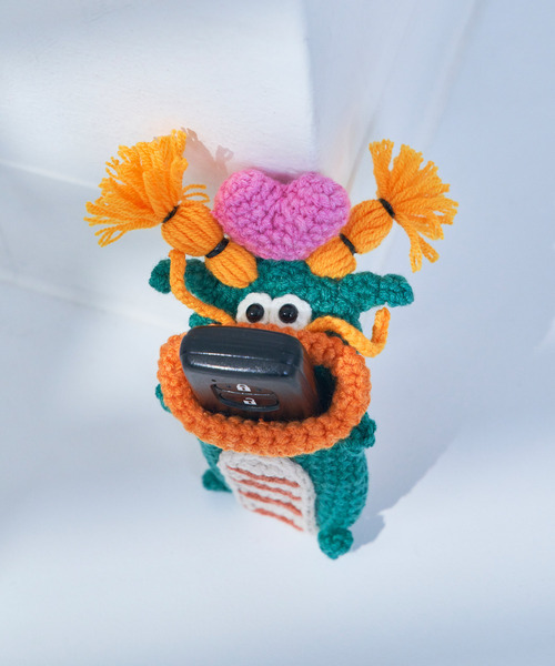 macaroni edge（マカロニエッジ）の「販売終了〈macaroni edge/マカロニエッジ〉毛糸のマスコット 辰の子 キーケース -2024 LIMITED EDITION-（キーケース/キーアクセサリー・レディース・グリーン×オレンジ/グリーン×ピンク・ONE SIZE）」の13枚目の写真