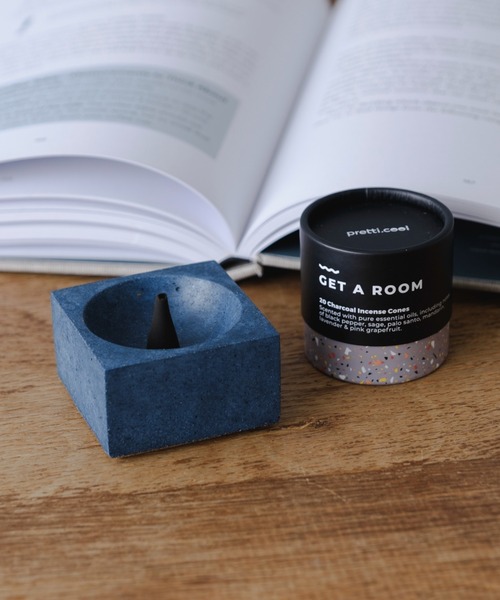 BIRTHDAY BAR（バースデイバー）の「【pretti.cool】Terrazzo インセンスホルダー スクエア（ルームフレグランス/お香・レディース・コバルトブルー/ライラック/ホワイト・フリー）」の3枚目の写真