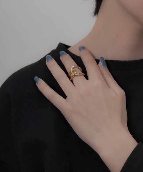 yu-ka(ユーカ)の「YU-KA:ラインクロスリング(リング・レディース・シルバー/ゴールド・9/14)」の3枚目の写真