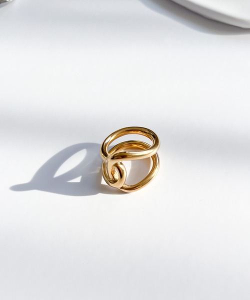 yu-ka(ユーカ)の「YU-KA:ラインクロスリング(リング・レディース・シルバー/ゴールド・9/14)」の7枚目の写真