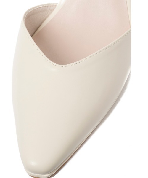 R&E(アールアンドイー)の「【REZOY】ポインテッドトゥアンクルストラップパンプス(パンプス・レディース・ブラック/アイボリー/ベージュ系その他・22cm/22.5cm/23cm/23.5cm/24cm/24.5cm)」の10枚目の写真