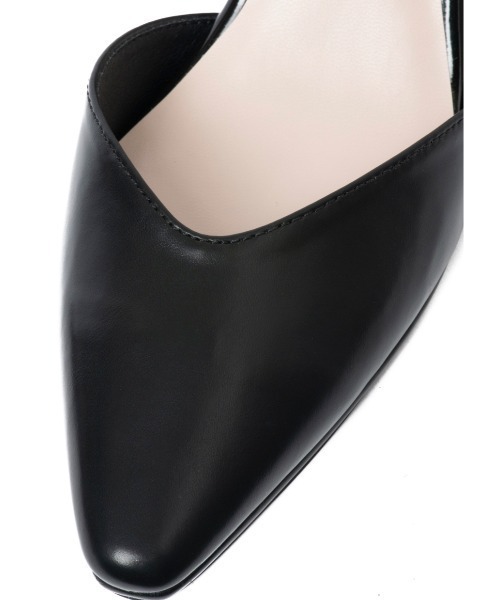 R&E(アールアンドイー)の「【REZOY】ポインテッドトゥアンクルストラップパンプス(パンプス・レディース・ブラック/アイボリー/ベージュ系その他・22cm/22.5cm/23cm/23.5cm/24cm/24.5cm)」の12枚目の写真