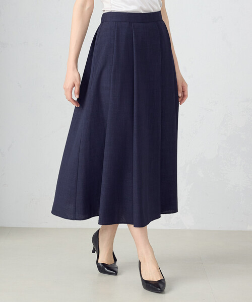COMME CA ISM（コムサイズム）の「麻調カチオン　タックフレアスカート（スカート・レディース・グレイッシュベージュ/ネイビー・LARGE/MEDIUM）」の12枚目の写真