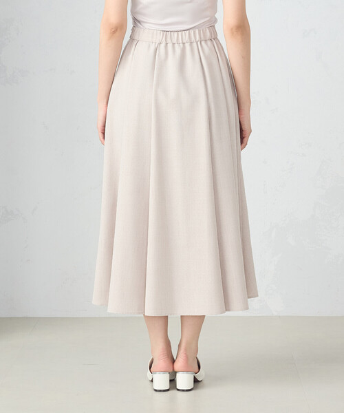 COMME CA ISM（コムサイズム）の「麻調カチオン　タックフレアスカート（スカート・レディース・グレイッシュベージュ/ネイビー・LARGE/MEDIUM）」の5枚目の写真