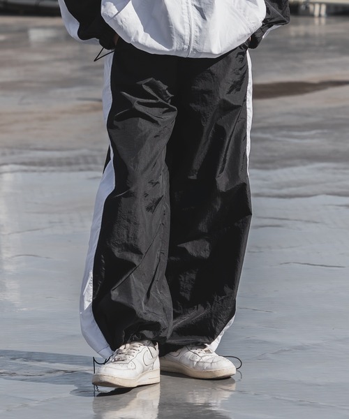 kutir（クティール）の「【3サイズ展開】配色ナイロンパンツ（その他パンツ・レディース・グレー/ブラック/ネイビー・MEDIUM/SMALL/LARGE）」の4枚目の写真