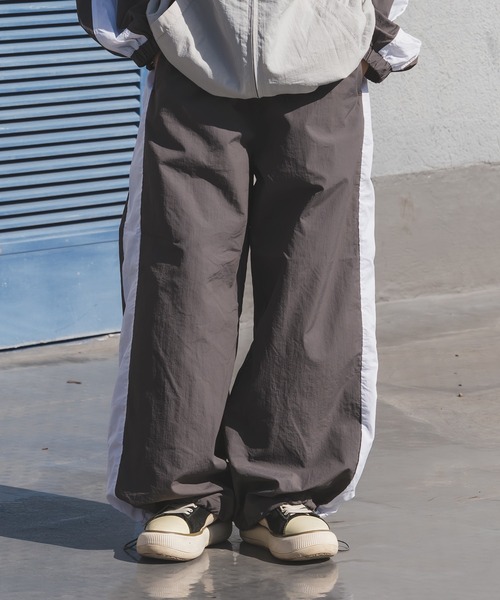 kutir（クティール）の「【3サイズ展開】配色ナイロンパンツ（その他パンツ・レディース・グレー/ブラック/ネイビー・MEDIUM/SMALL/LARGE）」の14枚目の写真