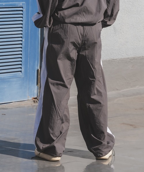 kutir（クティール）の「【3サイズ展開】配色ナイロンパンツ（その他パンツ・レディース・グレー/ブラック/ネイビー・MEDIUM/SMALL/LARGE）」の16枚目の写真