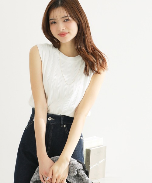 ROPE' PICNIC（ロペピクニック）の「バックパールニットプルオーバー/2WAY・UVカット・洗濯機OK・冷感（ニット/セーター・レディース・ブラック/ベージュ/オフホワイト/ブルー・38）」の2枚目の写真