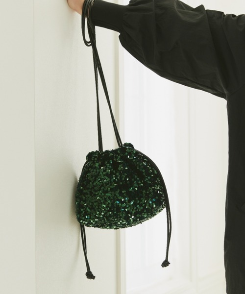manana suerte（マニャーナスエルテ）の「スパンコール巾着バッグ（ショルダーバッグ・レディース・グリーン/シルバー/ブラック・FREE）」の2枚目の写真