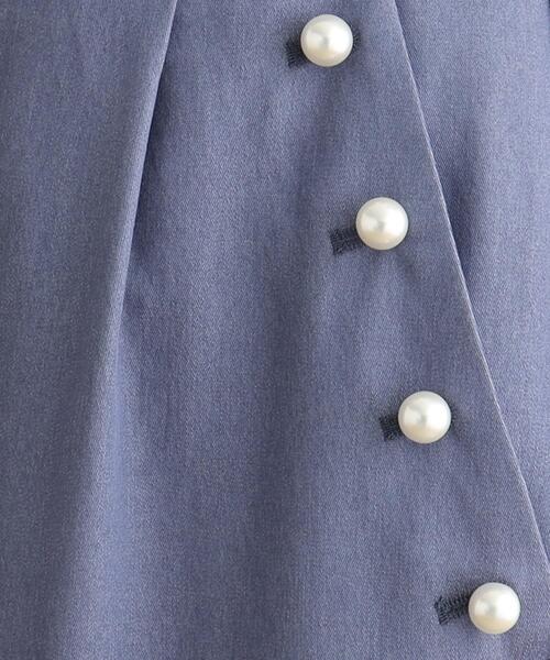 couture brooch（クチュールブローチ）の「◆新色追加【洗える】パール調釦シャンブレーデニムライクパンツ（その他パンツ・レディース・ライトブルー/ネイビー/ブラック・40/38/36/42）」の22枚目の写真