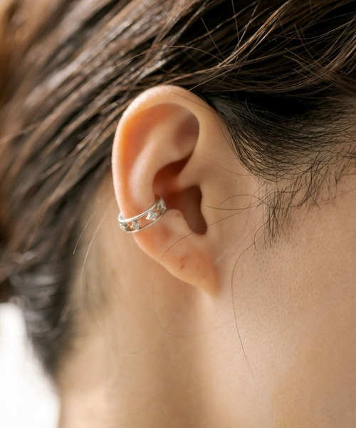ear PAPILLONNER(イアパピヨネ)の「《WEB限定》透かしダイヤイヤーカフ(イヤーカフ・レディース・シルバー/ゴールド・FREE)」の5枚目の写真
