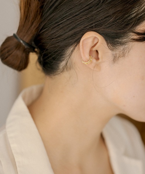 ear PAPILLONNER(イアパピヨネ)の「《WEB限定》透かしダイヤイヤーカフ(イヤーカフ・レディース・シルバー/ゴールド・FREE)」の14枚目の写真