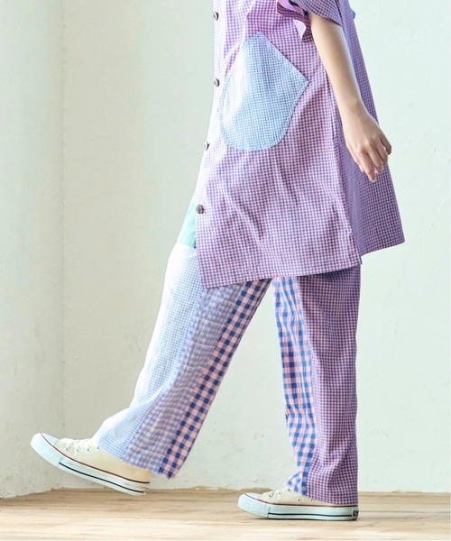 go slow caravan（ゴースローキャラバン）の「ストライプ/チェックサイド切替パンツ W（その他パンツ・レディース・パープル系その他2/ホワイト系その他/グリーン系その他2/イエロー系その他・FREE）」の4枚目の写真