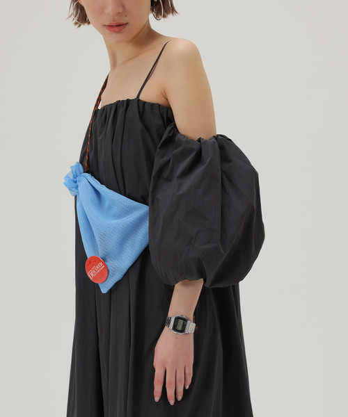 SLOBE citron.（スローブシトロン）の「SLOBE citron. 缶バッチ付きメッシュBAG（ショルダーバッグ・レディース・オレンジ/ブルー/パープル・FREE）」の6枚目の写真