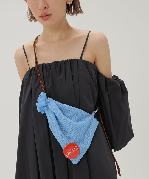 SLOBE citron.（スローブシトロン）の「SLOBE citron. 缶バッチ付きメッシュBAG（ショルダーバッグ・レディース・オレンジ/ブルー/パープル・FREE）」の7枚目の写真