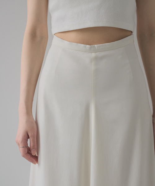 NEUNA（ヌナ）の「ソフトフレアロングスカート（スカート）」 - WEAR
