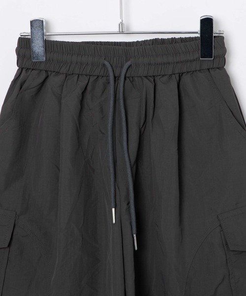 Figments（フィグメンツ）の「ワイドカーゴハーフパンツ（カーゴパンツ・レディース・グレー/ブラック・FREE）」の15枚目の写真