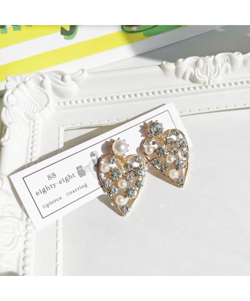 VIBGYOR（ヴィブジョー）の「【88eighty-eight】キラキラビジューパールハートピアス【import】(MA)（ピアス（両耳用）・レディース・ゴールド・FREE）」の2枚目の写真