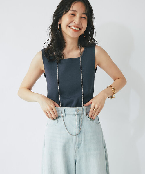 La boutique BonBon（ラブティックボンボン）の「【前後2WAY】ニットタンク（タンクトップ・レディース・ブラック/チャコールグレー/ホワイト/ネイビー/モカ・FREE）」の6枚目の写真