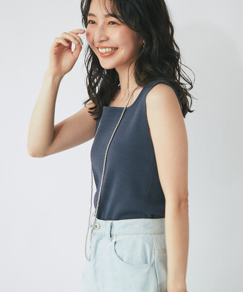 La boutique BonBon（ラブティックボンボン）の「【前後2WAY】ニットタンク（タンクトップ・レディース・ブラック/チャコールグレー/ホワイト/ネイビー/モカ・FREE）」の7枚目の写真