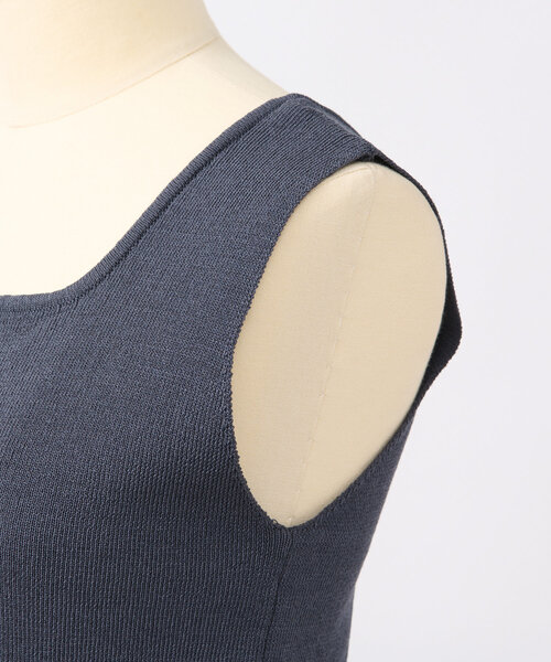 La boutique BonBon（ラブティックボンボン）の「【前後2WAY】ニットタンク（タンクトップ・レディース・ブラック/チャコールグレー/ホワイト/ネイビー/モカ・FREE）」の17枚目の写真