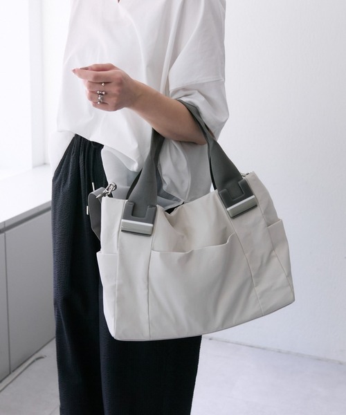 累計販売5万個突破！/WEB限定カラーあり》 ショルダー付き樹脂
