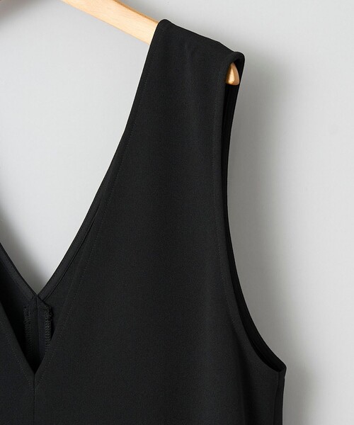 coen(コーエン)の「イージービューティーVジャンスカ(ジャンパースカート・レディース・ブラウン/ブラック/ベージュ・M/L)」の11枚目の写真