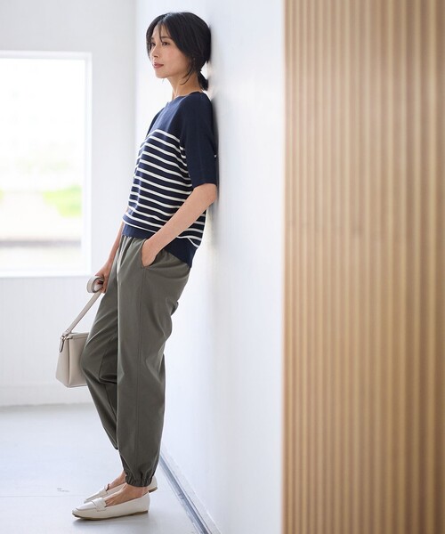 ANY(エニィ)の「【ストレッチ/ウエストゴム】大人の7daysジョガーパンツ(その他パンツ・レディース・ライトグレー系/カーキ系/ブラック系・1/2/3)」の12枚目の写真