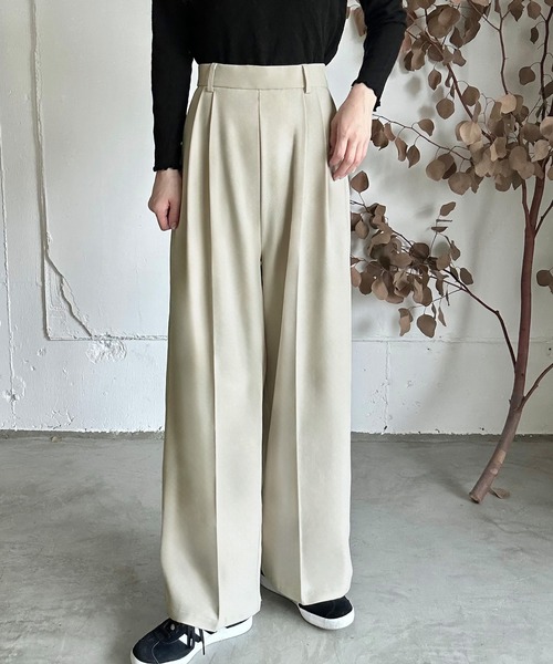 LAUIR（ラウアー）の「ハイウエストワイドスラックス[高身長サイズMT有り]（スラックス・レディース・チャコール/ブラック/ライトベージュ・MEDIUM/LARGE/MT）」の3枚目の写真