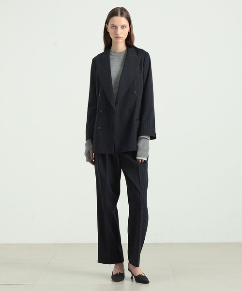 ストライプギャバ ダブルテーラードジャケット（ダウンジャケット