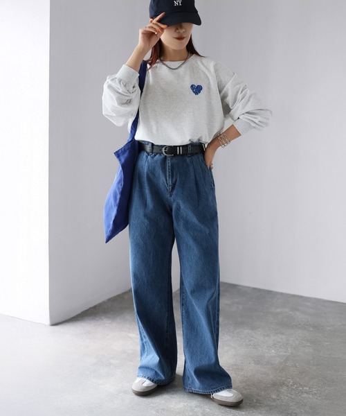 SAINT LAURENT ハート刺繍トレーナー