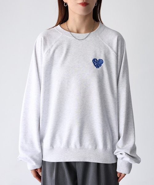 Riberry（リベリー）の「ハートロゴラメ刺繍ラグランスウェットトレーナー（スウェット・レディース・ホワイト×レッド/ホワイト×ブラック/ライトグレー系/ブラック×ホワイト/ブラック×レッド/ライトグレー系1/ライトグレー系2・FREE）」の8枚目の写真