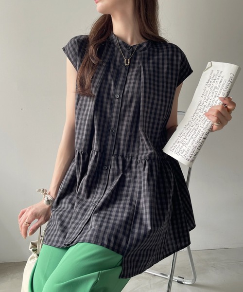 Eclat one(エクラワン)の「ノーカラー ペプラム ギンガムチェック ブラウス(シャツ/ブラウス・レディース・グレー/ブラック・FREE)」の6枚目の写真