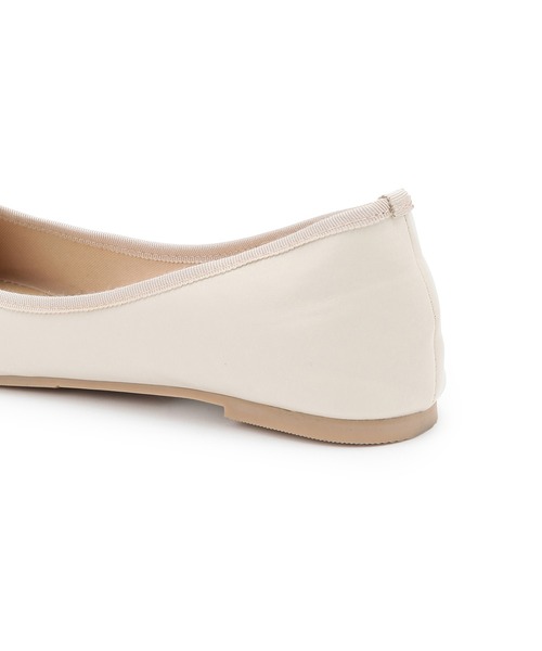 ROPE' PICNIC(ロペピクニック)の「【AIRina/エアリーナ】軽くてやわらかいバレエシューズ(バレエシューズ・レディース・レッド/キナリ/ブラック/シルバー・23.0cm/23.5cm/24.5cm/24.0cm)」の8枚目の写真