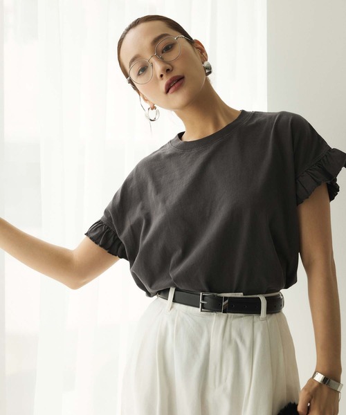 Edit Sheen（エディットシーン）の「袖フリルTシャツ（Tシャツ/カットソー・レディース・グレー/チャコールグレー/ベージュ・M）」の2枚目の写真