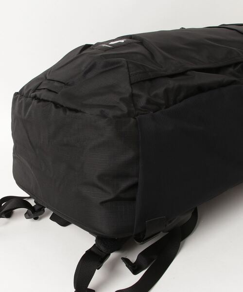 Cotopaxi（コトパクシ）の「【Cotopaxi】MENTE 32L DAYPACK CADA DIA / メンテ 32リットルデイパックカダディア（バックパック/リュック・メンズ・ブラック・FREE）」の3枚目の写真