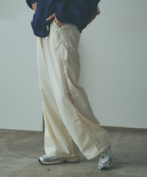 BLANK　（ブランク）の「▲Side Lace Track Pants / サイドレーストラックパンツ（その他パンツ・レディース・ホワイト・M/L）」の5枚目の写真