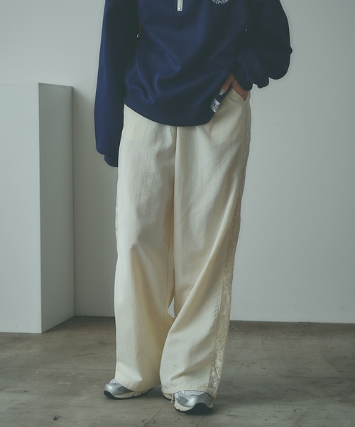 BLANK　（ブランク）の「▲Side Lace Track Pants / サイドレーストラックパンツ（その他パンツ・レディース・ホワイト・M/L）」の3枚目の写真