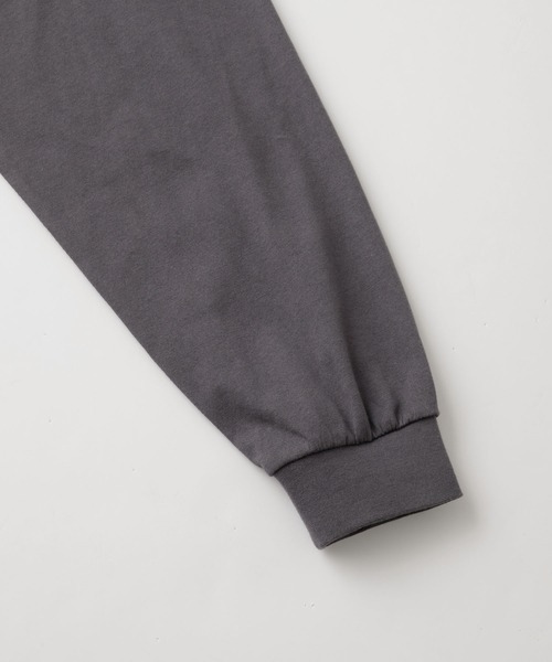 U.S. POLO ASSN.（ユーエスポロアッスン）の「U.S. POLO ASSN. /ユーエスポロアッスン 別注 ワンポイント刺繍 ラグラン配色オーバーサイズ長袖Tシャツ（Tシャツ/カットソー・レディース・ダークグリーン/カーキ/ダークブラウン/ワイン/ブラック/ネイビー/チャコールグレー/ブラウン系・S/XL/L/M）」の12枚目の写真