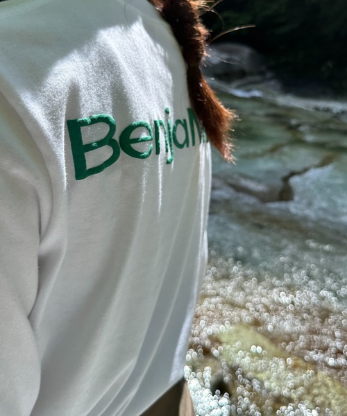 Benjamin（ベンジャミン）の「Long T-shirt（Tシャツ/カットソー・レディース・ホワイト・SMALL/LARGE）」の2枚目の写真